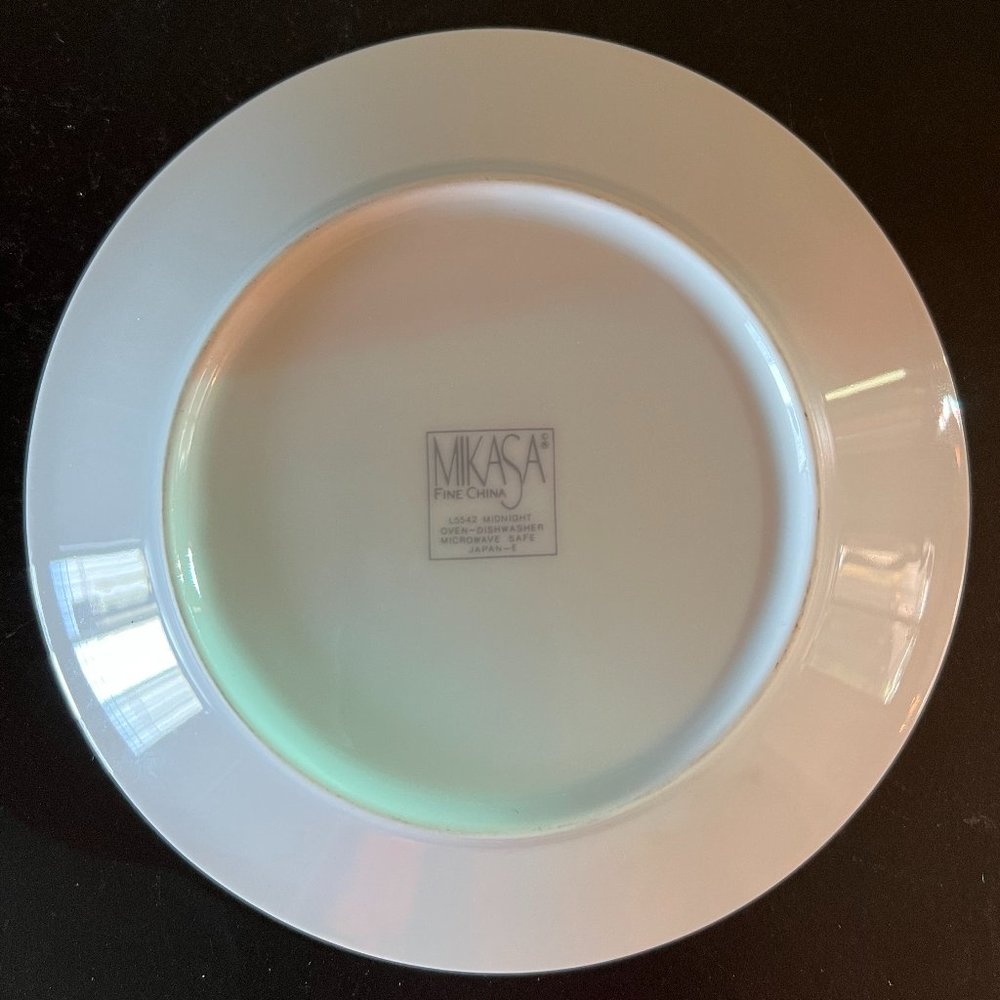 Mikasa Midnight Fine China Cup and Saucer Set Vintage Japan L5542 Black White - Picture 9 of 10